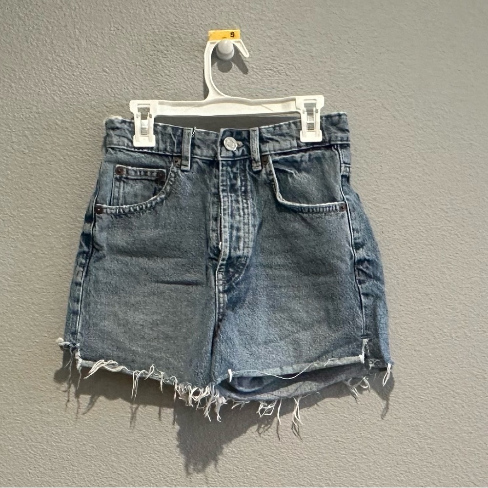 Zara high wasted jean shorts